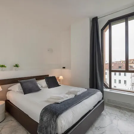 Milan Royal Suites - Duomo Santo Stefano Exterior photo