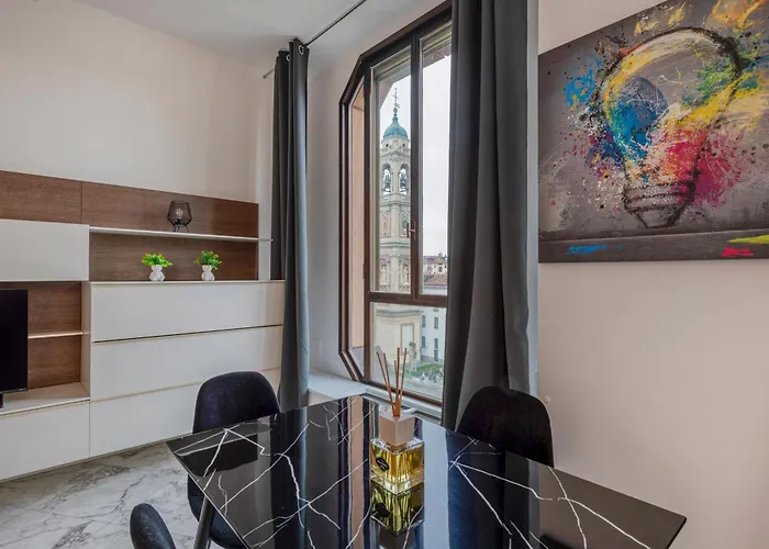 Milan Royal Suites - Duomo Santo Stefano